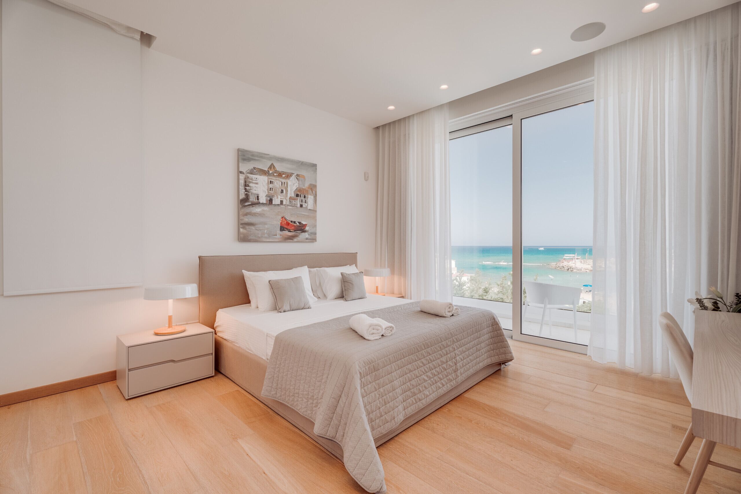 5 bedrooms, in-room safe, iron/ironing board, free WiFi