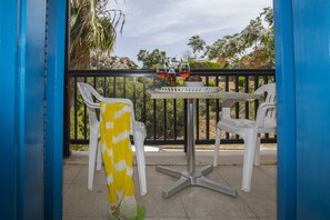 Outdoor dining - Protaras Ayios Elias Suite (Protaras)