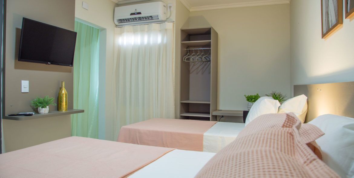 Blackout drapes, free WiFi, bed sheets