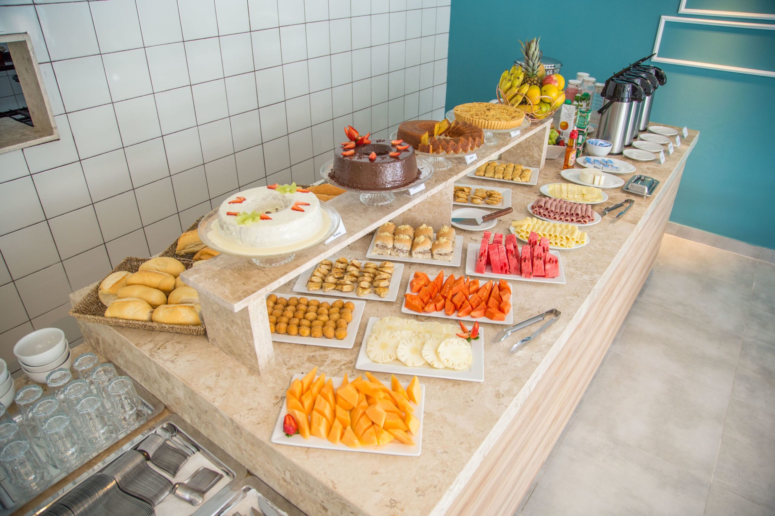 Bao gồm bữa sáng buffet hàng ngày 