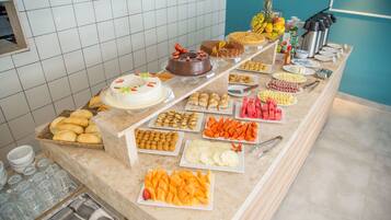 Bao gồm bữa sáng buffet hàng ngày