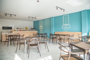 Tägliches inbegriffenes Frühstücksbuffet