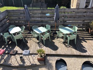Outdoor dining - Quai Est 2p, 100m from Gold Beach (Ver-sur-Mer)