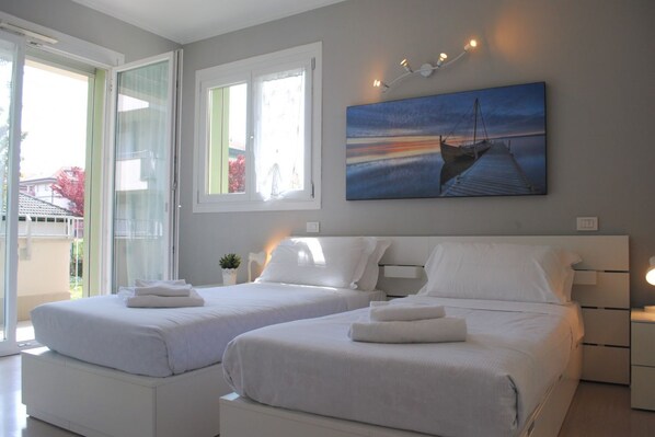 1 chambre, fer et planche à repasser, Wi-Fi, literie fournie