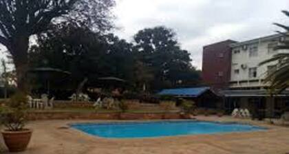 Royal Cashrise lodge