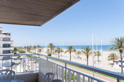 PIROPO - Apartment with sea views in Playa de Gandia.