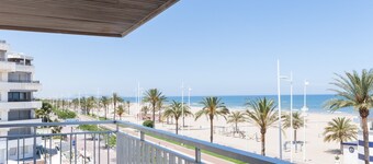 PIROPO - Apartment with sea views in Playa de Gandia.