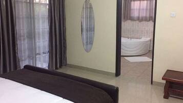 Double Room | Minibar, desk, laptop workspace, blackout drapes