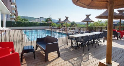 Appartement Confortable 5 Minutes de la Plage | Accès Sauna