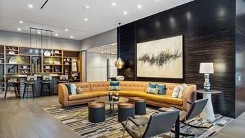 Smart-TV, Kamin, Tischfußball