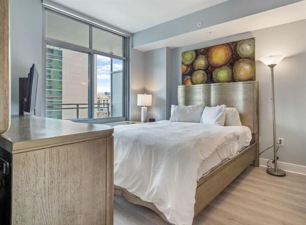 1 bedroom, desk, iron/ironing board, free WiFi