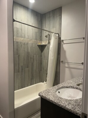 Toilet paper - Sand Hollow Retreat (Hurricane)