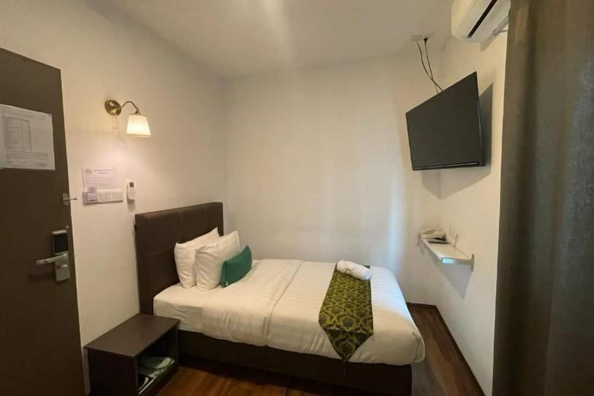 Verdunkelungsvorhänge, schallisolierte Zimmer, kostenloses WLAN