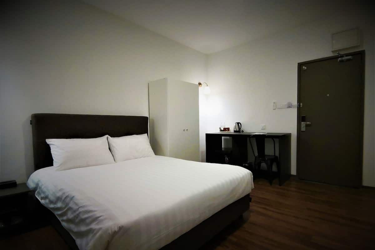 Deluxe-Doppelzimmer | Verdunkelungsvorhänge, schallisolierte Zimmer, kostenloses WLAN