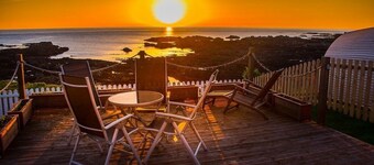 Pew with a View - Animali domestici cottage sul lungomare, sicuro giardino sulla riva