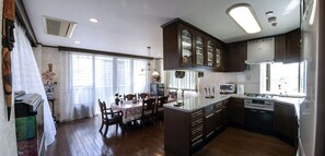 ダイニングルーム