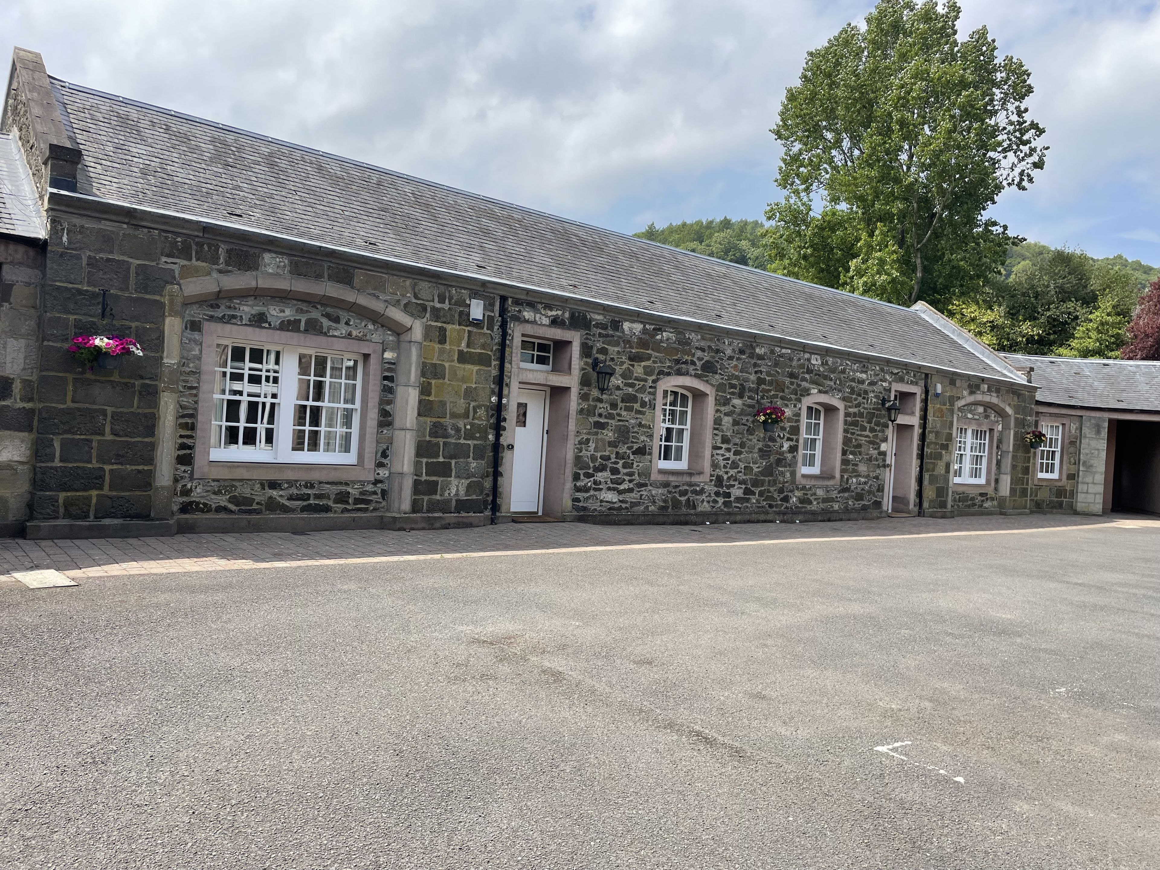 Exterior of no 4 and 5