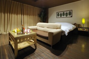 Down duvets, minibar, desk, free WiFi - Hotel Sol - Adults Only (Fukuoka)