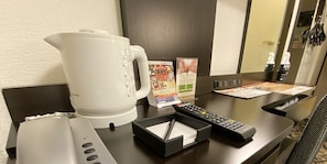 Desk, blackout drapes, free WiFi, bed sheets