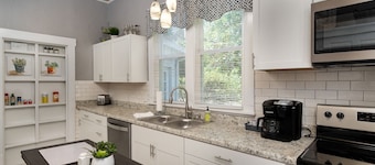 ¡Encantador del cambio de siglo!