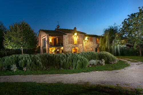 Villa Gourmet: pool, park, food &amp; wine