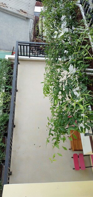 Deluxe-Doppelzimmer, Balkon, Gartenblick | Terrasse/Patio