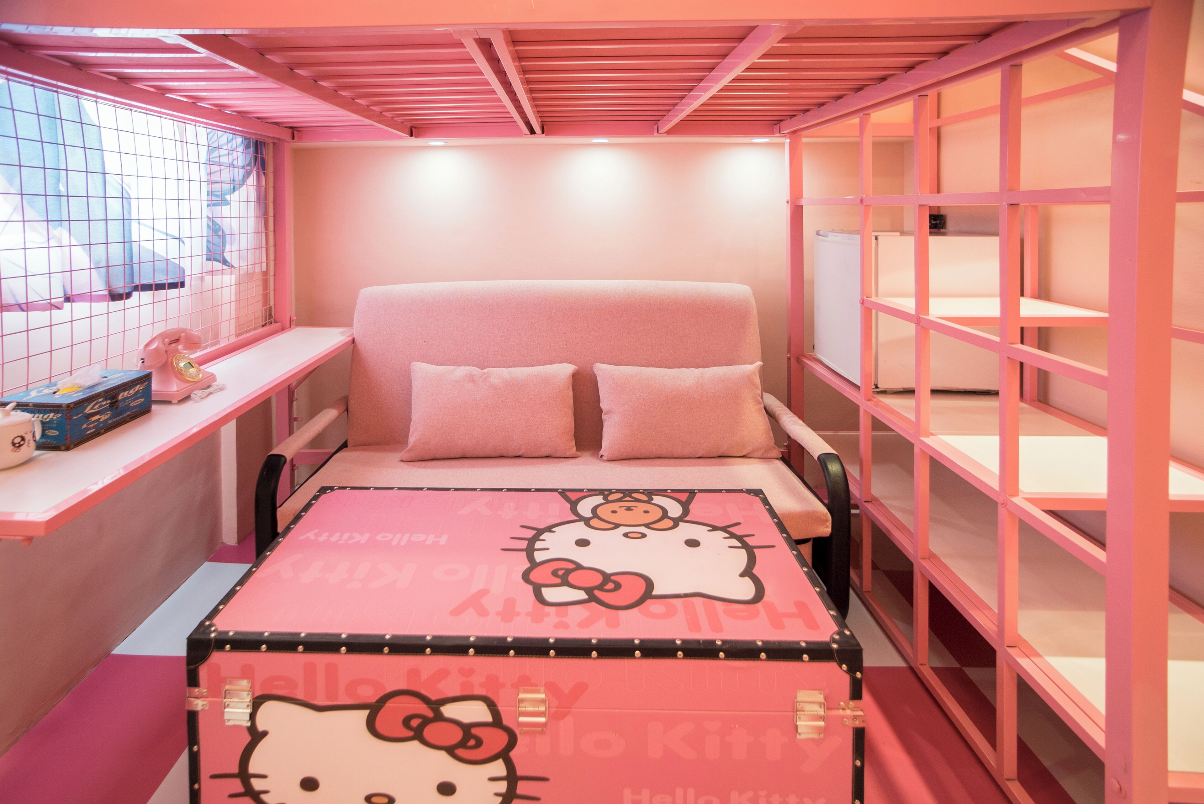 Escritorio, cortinas blackout, wifi gratis y ropa de cama 