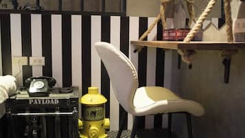 Signature Double Room | Desk, blackout drapes, free WiFi, bed sheets