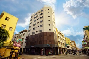 Front of property - Hexing Hotel (Magong)