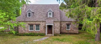 NY LISTE! Manistique Stone Cottage - Nydelig tilfluktssted i Fish Creek ved siden av Peninsula State Park ...