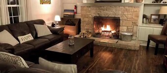 Manistique Stone Cottage - Next to Peninsula State Park