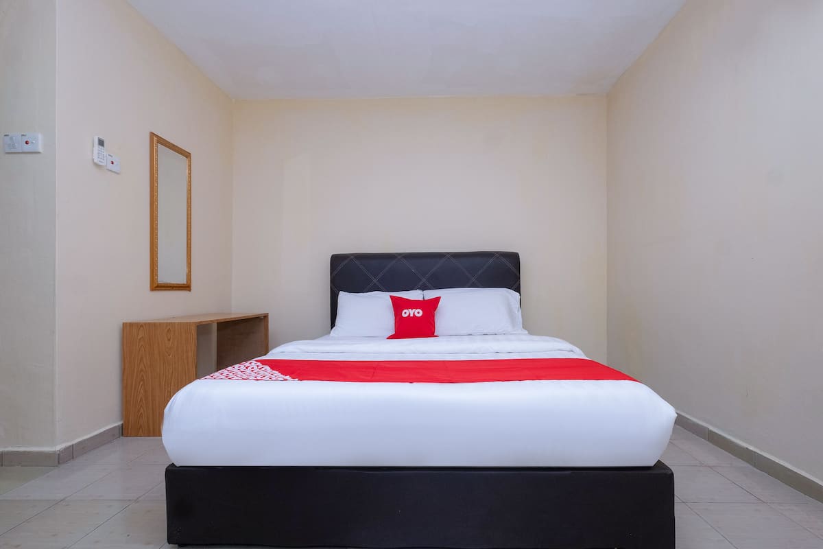 Kamar Double Standar | Setrika/meja setrika, Wi-Fi gratis, dan seprai linen