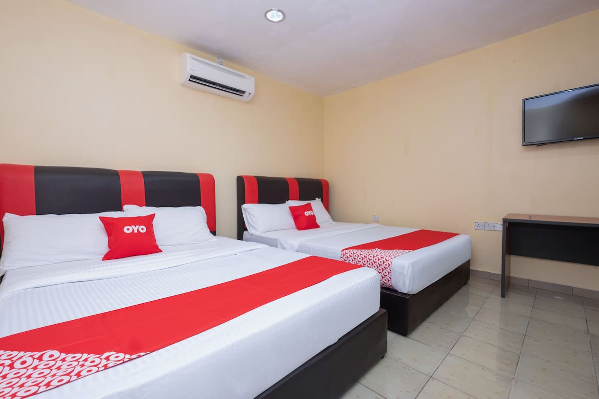 Suite Keluarga | Setrika/meja setrika, Wi-Fi gratis, dan seprai linen