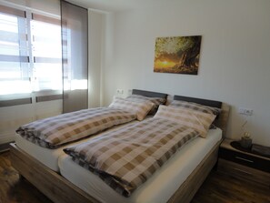 1 bedroom, free WiFi, bed sheets - Gasthof Reiterstuben Apartment "Elle" 55m2 in a quiet rural location (Milpishaus)