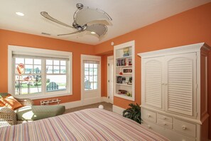 4 dormitorios, tabla de planchar con plancha, wifi y ropa de cama