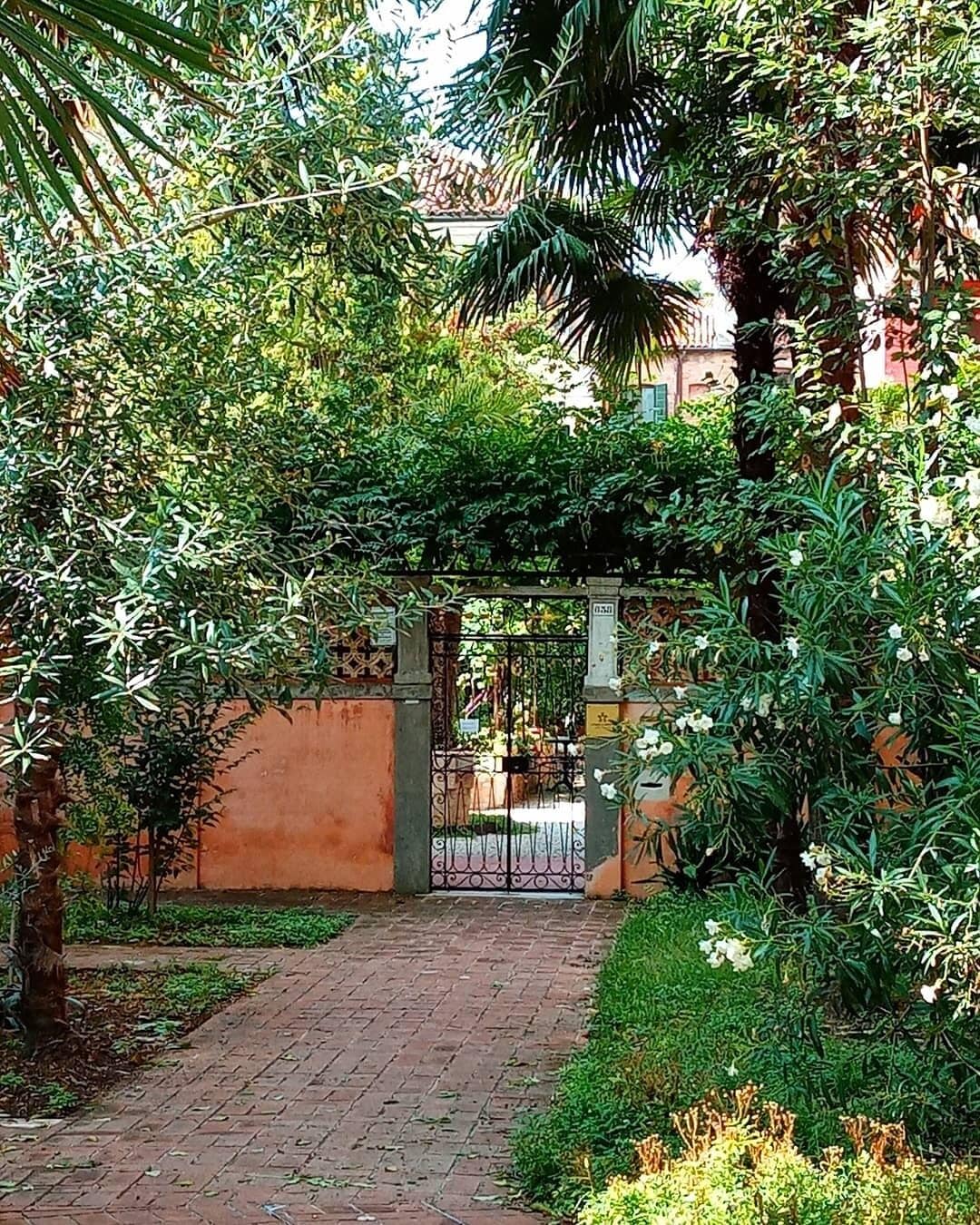 Photo - Cinqueteste Luxury Home