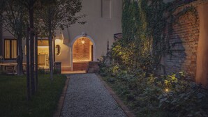 Uklassifisert bilde, 2 av 55, knapp