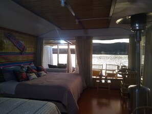 2 bedrooms, desk, free WiFi, wheelchair access - Titicaca Mallku Lodge (Puno)