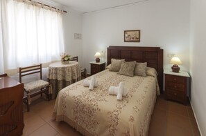 1 bedroom, iron/ironing board, bed sheets - COMTESSA - Apartment for 3 people in Oliva. (Oliva)