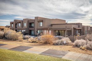 Townhome, Multiple Beds (Bella Vista On The Fairway) | Exterior