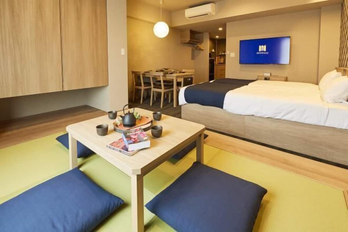 1 dormitorio, caja fuerte, wifi gratis y ropa de cama
