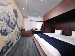 Habitación superior, para no fumadores (Family, Up to 5 adults) | Caja de seguridad en la habitación, wifi gratis y ropa de cama 