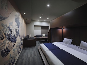 Superior Family Room, Non Smoking (Up to 5 adults) | In-room safe, free WiFi, bed sheets