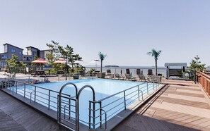 Seasonal outdoor pool - Stay Resort (Buan)