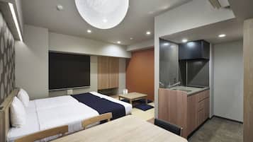 1 bedroom, in-room safe, desk, iron/ironing board