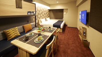 房內夾萬、書桌、熨斗/熨衫板、免費 Wi-Fi