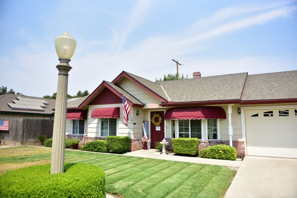 المنشأة من الخارج