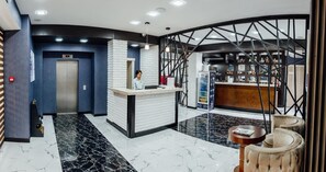 Lobby - Express City Hotel (Shymkent)