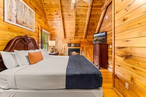 4 slaapkamers, een strijkplank/strijkijzer, wifi, beddengoed