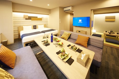 In-room safe, desk, iron/ironing board, free WiFi